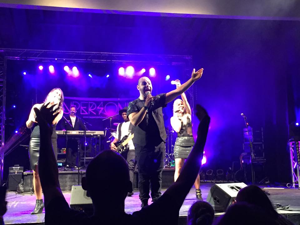 https://www.campingatlantide.com/wp-content/uploads/2017/01/supersonicband-complexe-atlantide-2016-5.jpg