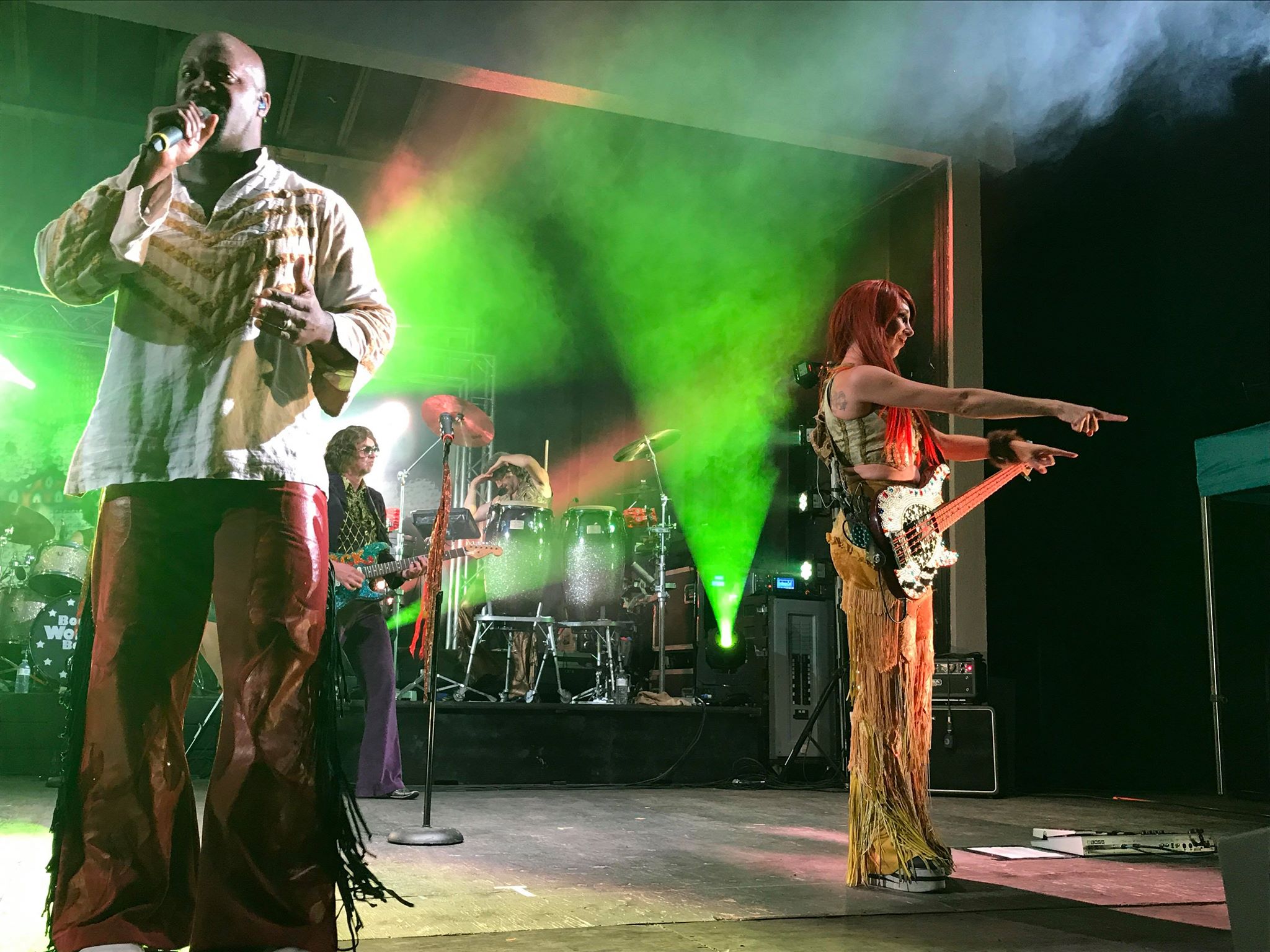 https://www.campingatlantide.com/wp-content/uploads/2018/08/boogie-wonder-band-complexe-atlantide-2018-28.jpg