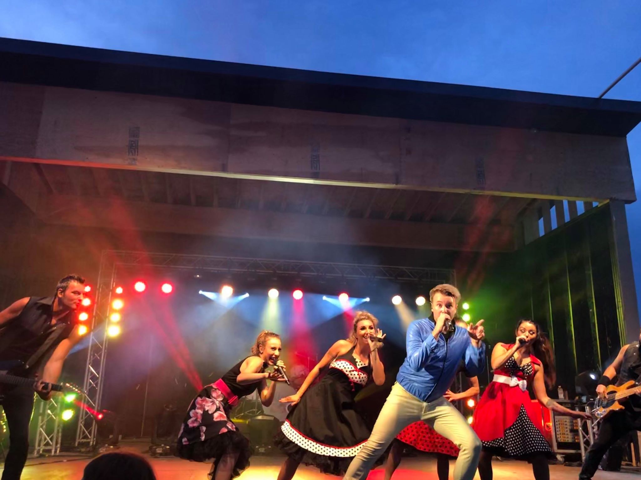 https://www.campingatlantide.com/wp-content/uploads/2019/07/alterego-showband-complexe-atlantide-2019-15.jpg