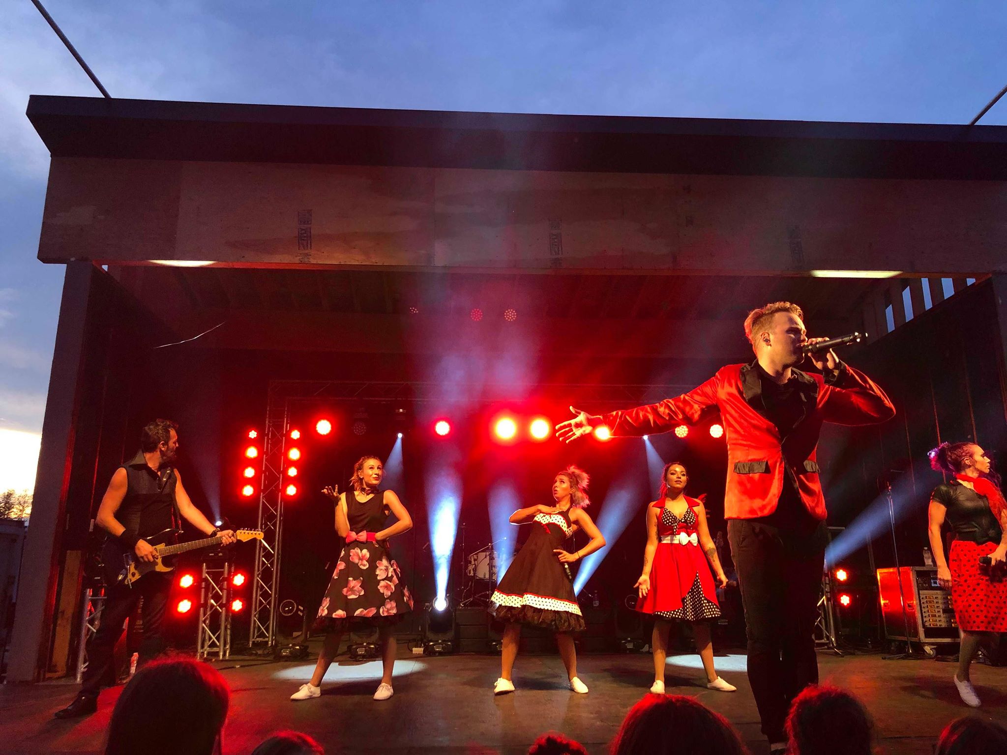 https://www.campingatlantide.com/wp-content/uploads/2019/07/alterego-showband-complexe-atlantide-2019-27.jpg