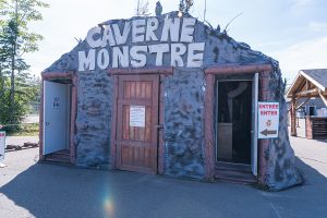 caverne des monstres-complexe atlantide